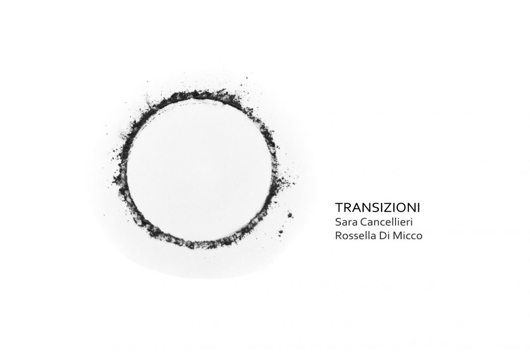 Sara Cancelliera / Rossella Di Micco – Transizionihttps://www.exibart.com/repository/media/eventi/2016/04/sara-cancelliera-rossella-di-micco-8211-transizioni-1068x712.jpg