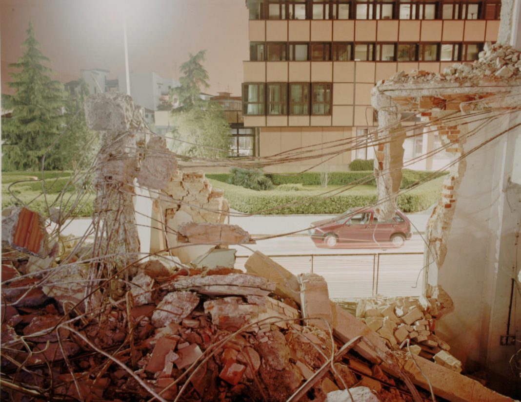 Inner code. Conversazioni: un editing improbabilehttps://www.exibart.com/repository/media/eventi/2016/05/inner-code.-conversazioni-un-editing-improbabile-1068x826.jpg