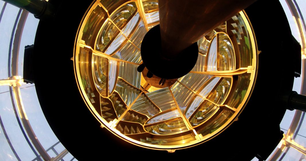 Carlos Casas – Caverne, Luci e Pietrehttps://www.exibart.com/repository/media/eventi/2016/07/carlos-casas-8211-caverne-luci-e-pietre-1068x563.jpg