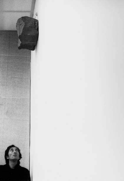 Giovanni Anselmo / Paolo Mussat Sartorhttps://www.exibart.com/repository/media/eventi/2016/09/giovanni-anselmo-paolo-mussat-sartor.jpg