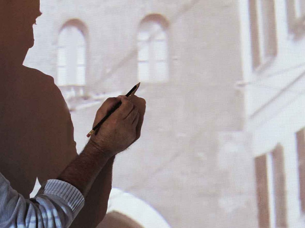 Andrea Aquilanti – Quelli che vengono, quelli che vannohttps://www.exibart.com/repository/media/eventi/2016/10/andrea-aquilanti-8211-quelli-che-vengono-quelli-che-vanno-1068x801.jpg