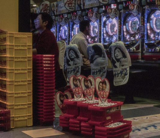 Tris Vonna-Michell – Register