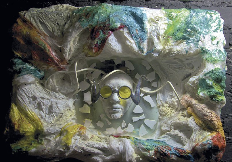 Yulia Solod – To look at things trought the associationhttps://www.exibart.com/repository/media/eventi/2016/10/yulia-solod-8211-to-look-at-things-trought-the-association.jpg