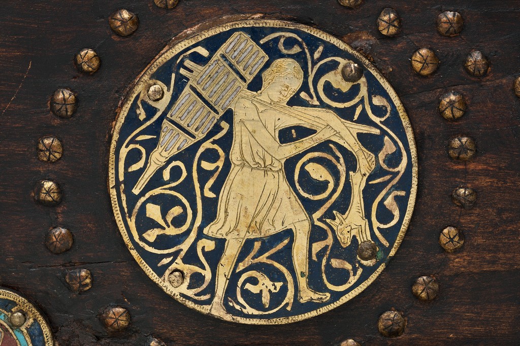 Lo scrigno del cardinale. Guala Bicchieri collezionista di arte gotica tra Vercelli, Limoges, Parigi e Londrahttps://www.exibart.com/repository/media/eventi/2016/11/lo-scrigno-del-cardinale.-guala-bicchieri-collezionista-di-arte-gotica-tra-vercelli-limoges-parigi-e-londra.jpg