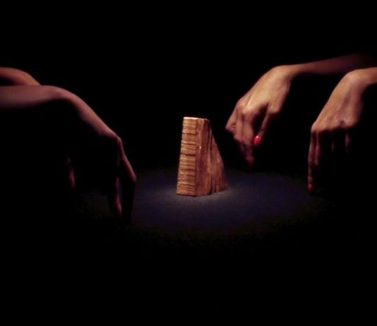 Riccardo Castaldi – Hollow Is Your Grave (tra i duellanti, vincono le armi)