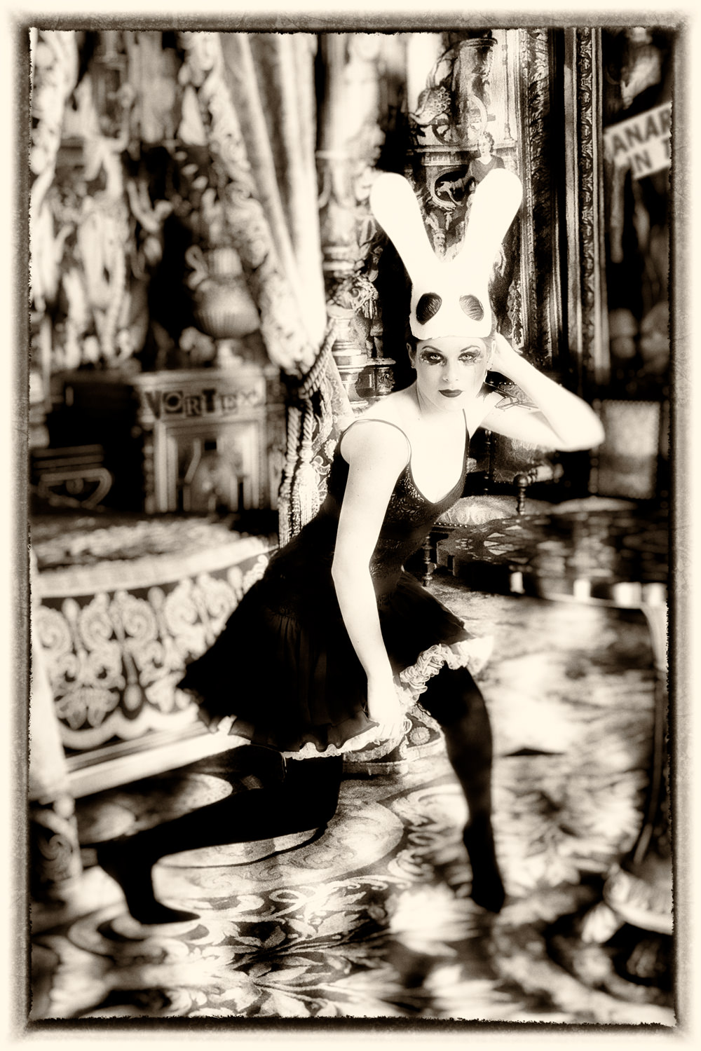 The Magnificent Seven. Takeawaygallery 2009-2016: Massimo Scognamiglio – Punk Aristocracyhttps://www.exibart.com/repository/media/eventi/2016/11/the-magnificent-seven.-takeawaygallery-2009-2016-massimo-scognamiglio-8211-punk-aristocracy.jpg