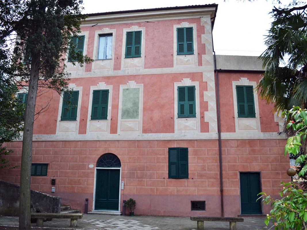 1970 Presenze d’arte a Calice Ligurehttps://www.exibart.com/repository/media/eventi/2016/12/1970-presenze-d8217arte-a-calice-ligure-1068x801.jpg