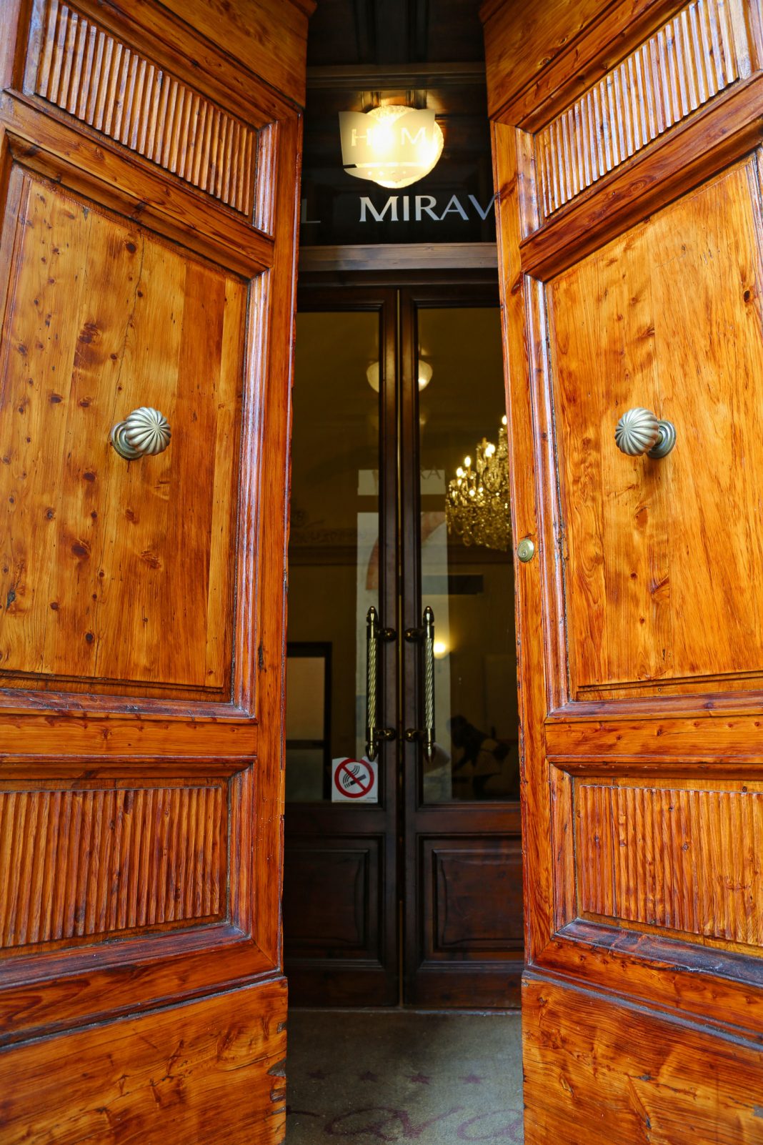 365 Giorni d’Arte Contemporanea in Albergohttps://www.exibart.com/repository/media/eventi/2016/12/365-giorni-d8217arte-contemporanea-in-albergo-1068x1602.jpg