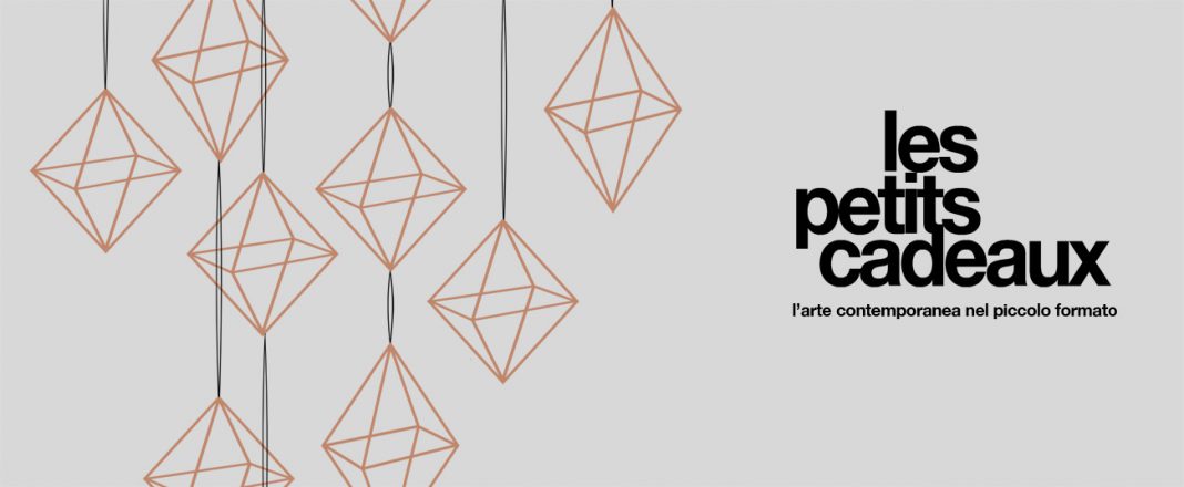 Les Petits Cadeauxhttps://www.exibart.com/repository/media/eventi/2016/12/les-petits-cadeaux-1068x440.jpg