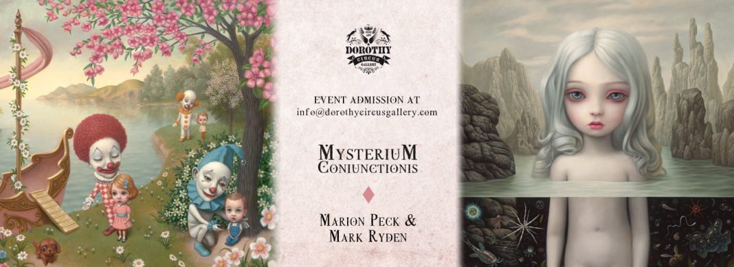 Marion Peck / Mark Ryden – Mysterium Coniunctionishttps://www.exibart.com/repository/media/eventi/2016/12/marion-peck-mark-ryden-8211-mysterium-coniunctionis-1068x389.jpg