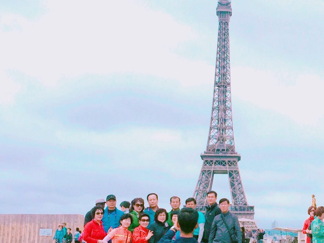 Mattia Ciafardo / Diletta Nicosia – Usa e gettahttps://www.exibart.com/repository/media/eventi/2017/02/mattia-ciafardo-diletta-nicosia-8211-usa-e-getta-1068x801.jpg