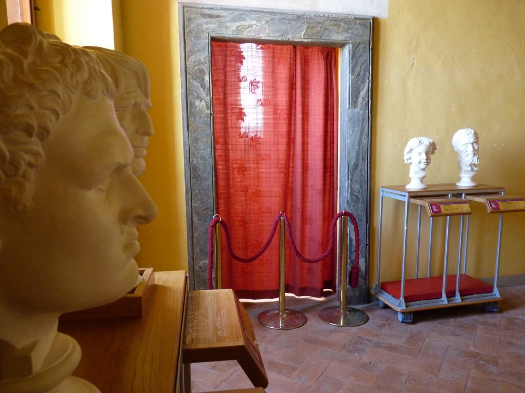 Bello e Accessibilehttps://www.exibart.com/repository/media/eventi/2017/03/bello-e-accessibile-1068x801.jpg