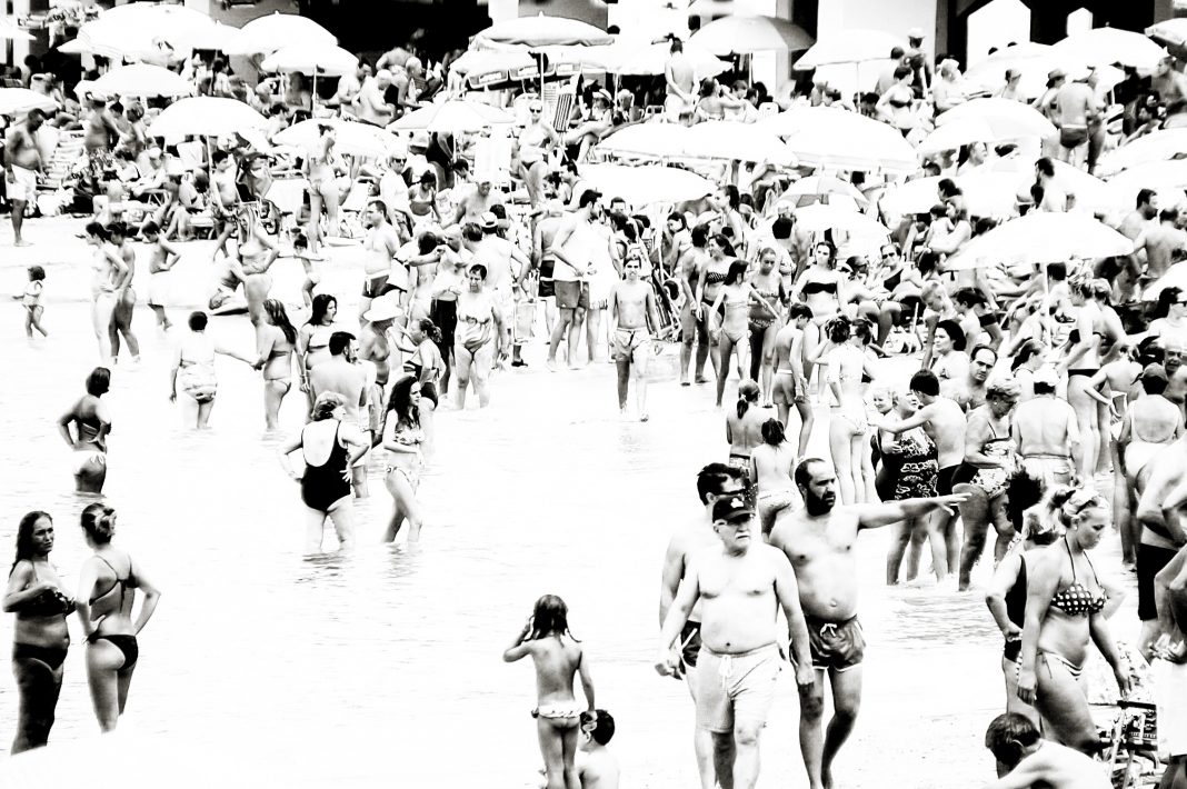 Pierpaolo Florio – Brac’s art on tablehttps://www.exibart.com/repository/media/eventi/2017/03/pierpaolo-florio-8211-brac8217s-art-on-table-1-1068x710.jpg