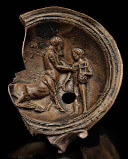 Lo scavo in Piazza. Una casa, una strada, una città