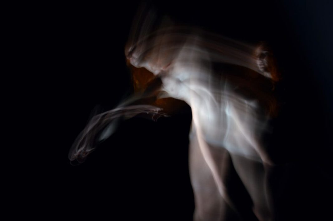 FlieSende Korper – Exposure: Double solo exhibition by Enrico Pietracci and Jurgen Bürginhttps://www.exibart.com/repository/media/eventi/2017/05/fliesende-korper-8211-exposure-double-solo-exhibition-by-enrico-pietracci-and-jurgen-bürgin-1068x710.jpg