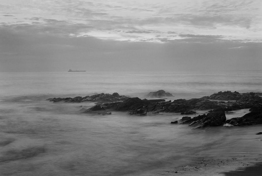 Gabriele Basilico / Álvaro Siza – Matosinhos. Non c’è spazio né architettura senza lucehttps://www.exibart.com/repository/media/eventi/2017/05/gabriele-basilico-Álvaro-siza-8211-matosinhos.-non-c’è-spazio-né-architettura-senza-luce-1068x719.jpg