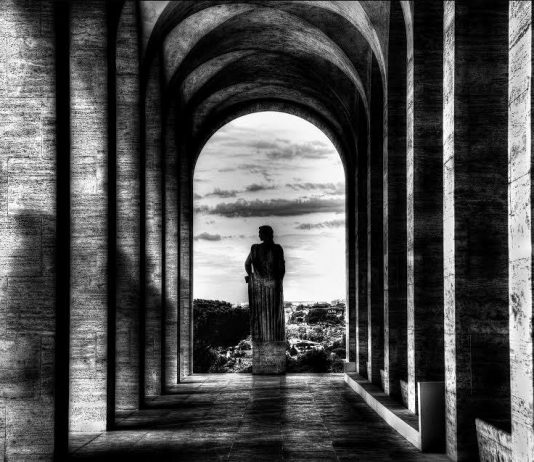 Marshall Vernet – A Roam through Rome Marshall Vernet – A Roam through Rome