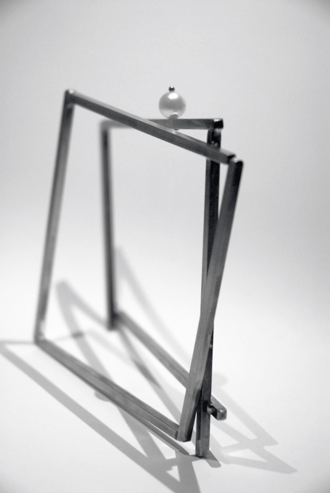 Jessica Pelucchini – Jewelryhttps://www.exibart.com/repository/media/eventi/2017/06/jessica-pelucchini-8211-jewelry-1068x1595.jpg