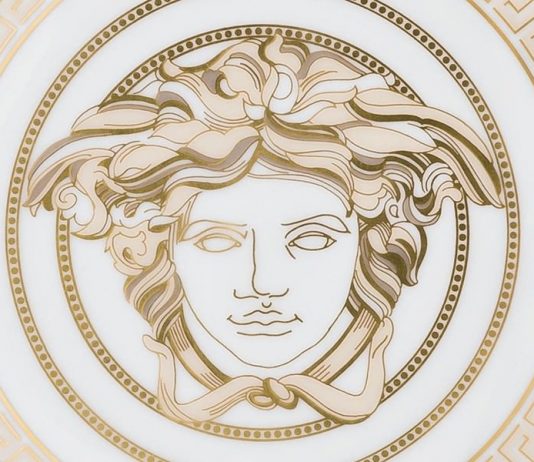 Dialoghi / Dissing – Gianni Versace Magna Grecia Tribute