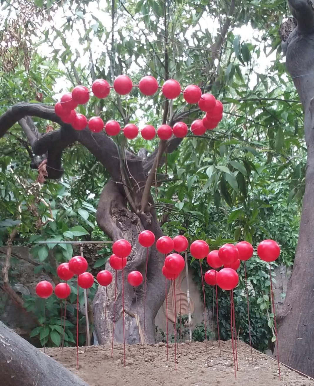 Giuseppe Rossi  – Aureolahttps://www.exibart.com/repository/media/eventi/2017/07/giuseppe-rossi-8211-aureola-1068x1314.jpg