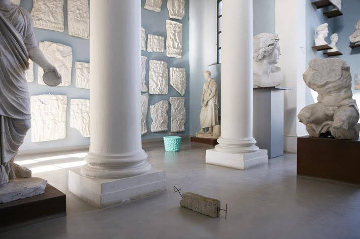 Swimming is savinghttps://www.exibart.com/repository/media/eventi/2017/07/swimming-is-saving.jpg