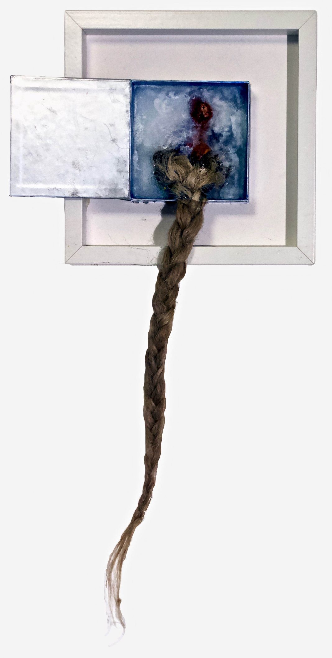 Giovanna Donnarumma – Perchè a volte l’unica via è la fugahttps://www.exibart.com/repository/media/eventi/2017/12/giovanna-donnarumma-8211-perchè-a-volte-l8217unica-via-è-la-fuga-1068x2114.jpg