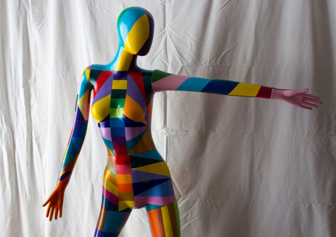 Pierangela Di Vincenzo / Fabio Imperatori – Labirinti visionari tra arte e folliahttps://www.exibart.com/repository/media/eventi/2017/12/pierangela-di-vincenzo-fabio-imperatori-8211-labirinti-visionari-tra-arte-e-follia-1068x753.jpg