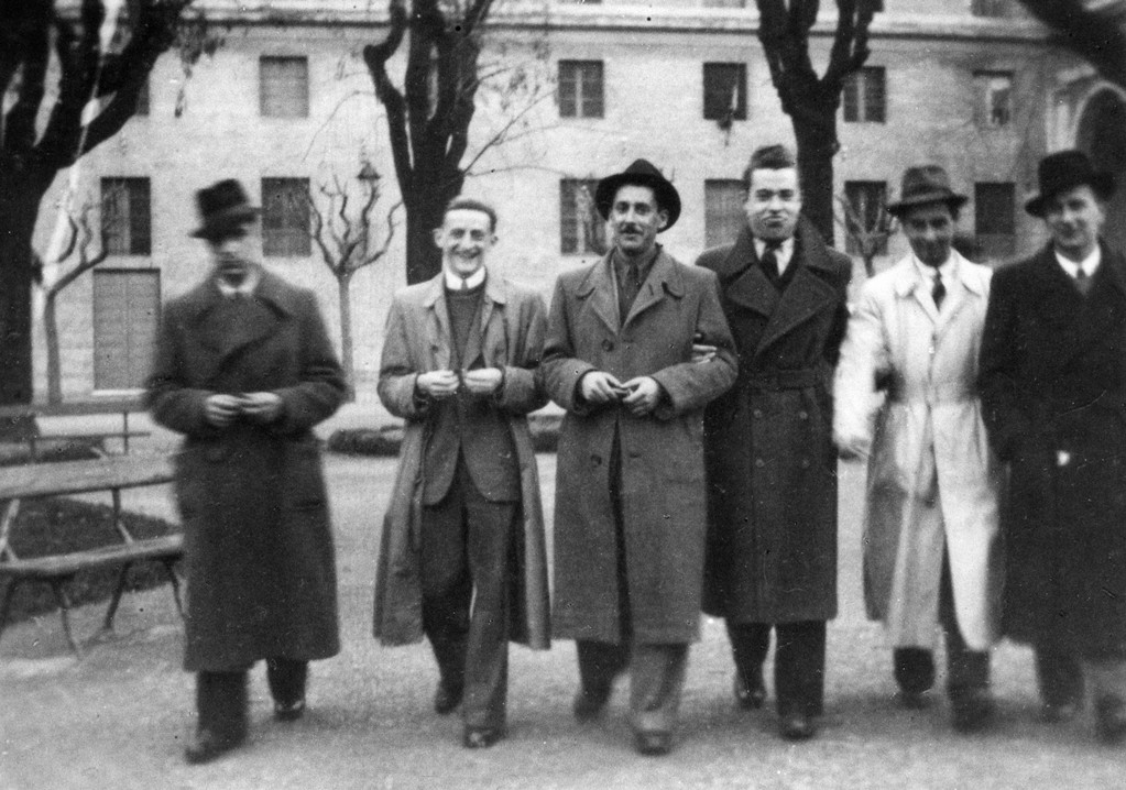 Silvio D’Arzo ritrovato. Il Fondo D’Arzo-Macchioni Jodihttps://www.exibart.com/repository/media/eventi/2018/01/silvio-d8217arzo-ritrovato.-il-fondo-d8217arzo-macchioni-jodi.jpg