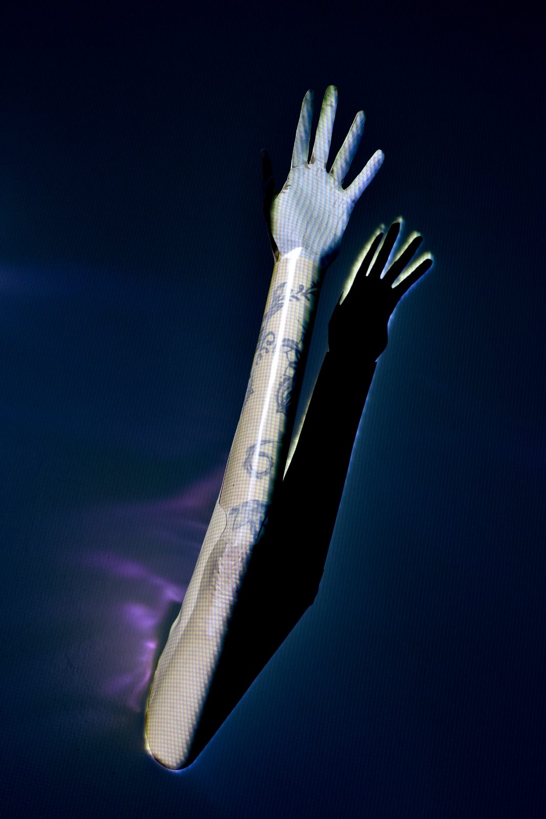 Leo Gilardi – Trial of firehttps://www.exibart.com/repository/media/eventi/2018/02/leo-gilardi-8211-trial-of-fire-1068x1600.jpg