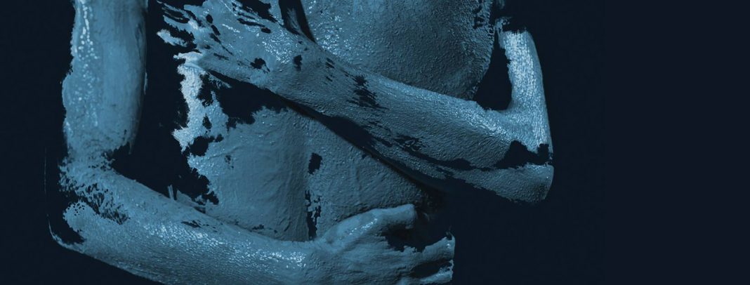 Alessandro Risuleo – Contaminazioni del Corpohttps://www.exibart.com/repository/media/eventi/2018/04/alessandro-risuleo-8211-contaminazioni-del-corpo-1068x406.jpg