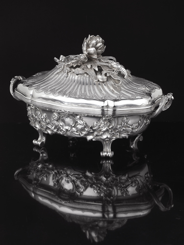 Argenti italiani e europeihttps://www.exibart.com/repository/media/eventi/2018/05/argenti-italiani-e-europei.jpg