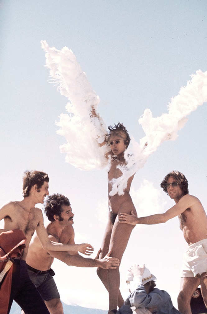 Luigi Cazzaniga – Paradiso Dentro e Fuorihttps://www.exibart.com/repository/media/eventi/2018/05/luigi-cazzaniga-8211-paradiso-dentro-e-fuori.jpg