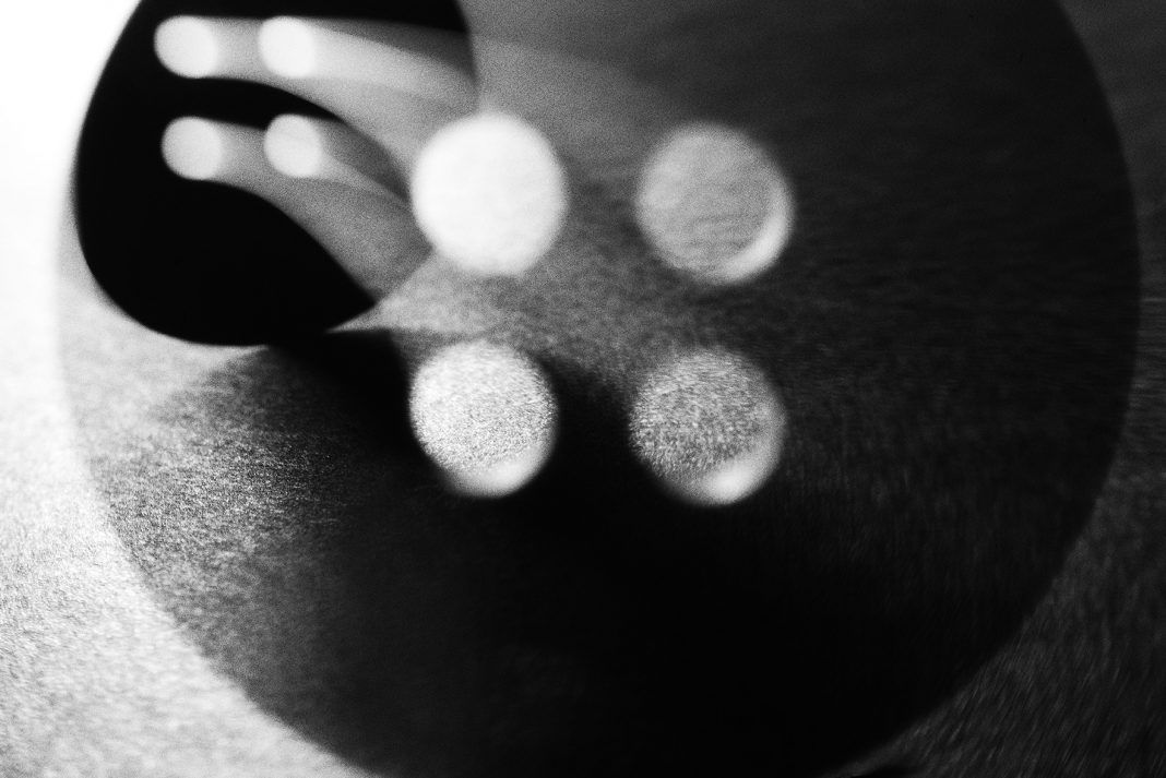 Mario Cucchi – Daily Horizonhttps://www.exibart.com/repository/media/eventi/2018/05/mario-cucchi-8211-daily-horizon-1068x713.jpg