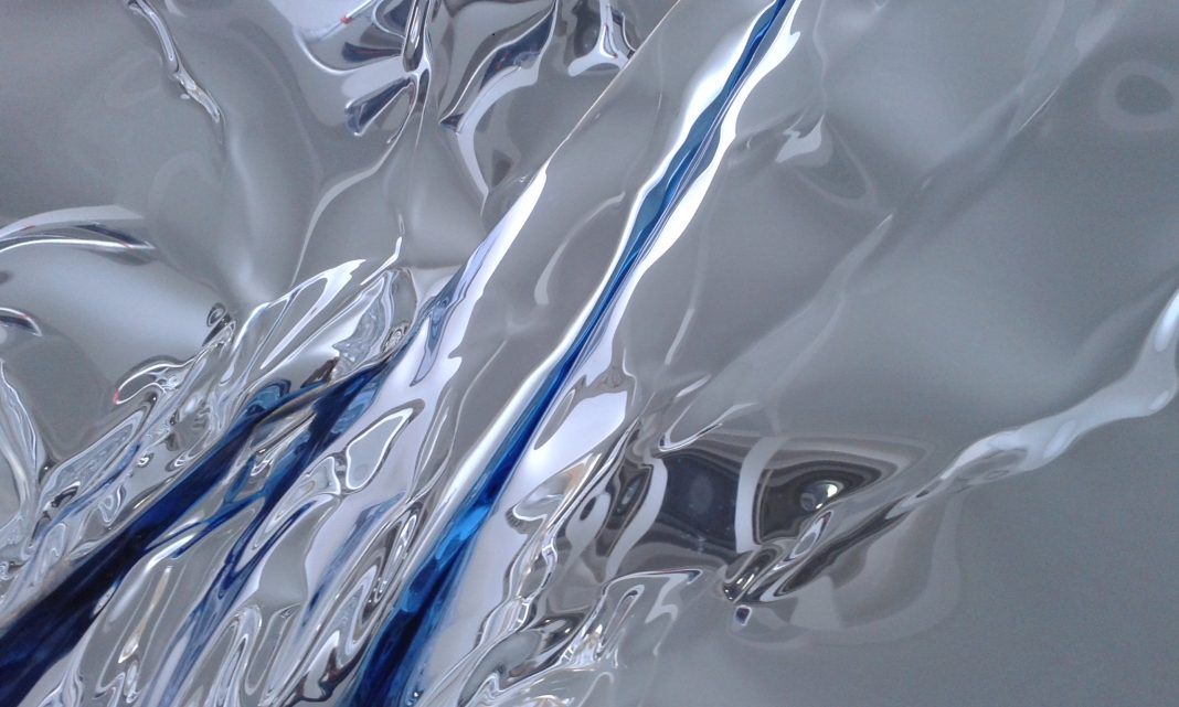 Lello Ronca – Squame di lucehttps://www.exibart.com/repository/media/eventi/2018/06/lello-ronca-8211-squame-di-luce-1068x641.jpg