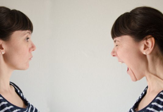 Luisa Bondoni – Lectio Magistralis sull’Autoritratto / 
Mostra Io è un altro