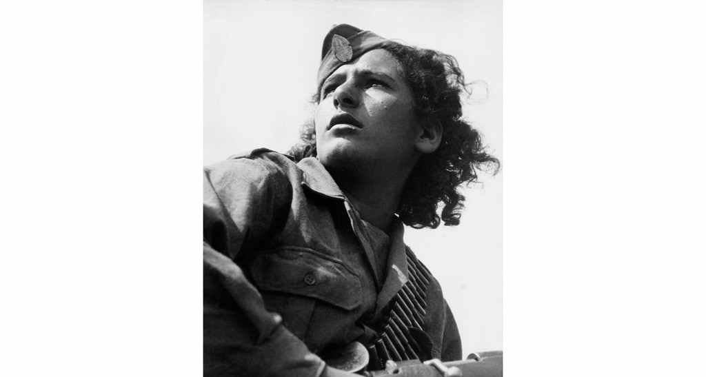 Spyros Meletzis: il fotografo della Resistenza antifascista greca 1942-1944https://www.exibart.com/repository/media/eventi/2018/06/spyros-meletzis-il-fotografo-della-resistenza-antifascista-greca-1942-1944.jpg