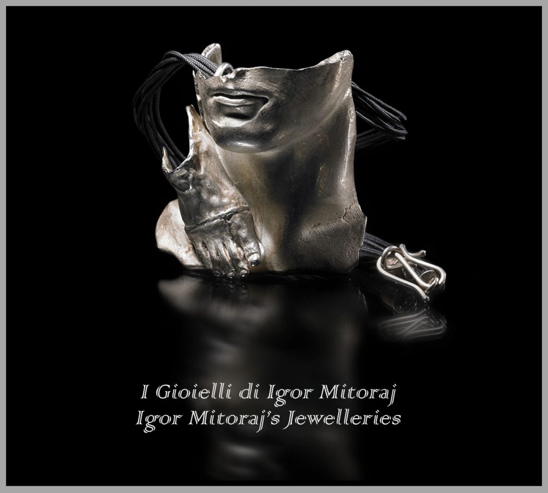 I gioielli di Igor Mitoraj – The Art of Wearing Arthttps://www.exibart.com/repository/media/eventi/2018/07/i-gioielli-di-igor-mitoraj-8211-the-art-of-wearing-art-1068x961.jpg