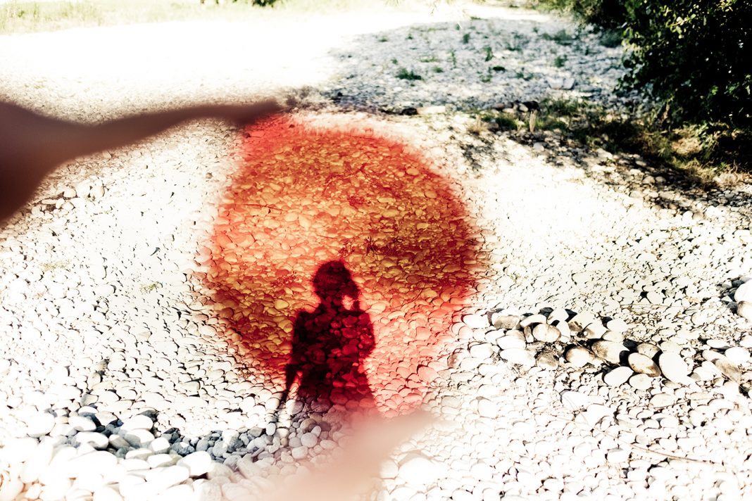 Paola Rizzi – Io sono quihttps://www.exibart.com/repository/media/eventi/2018/08/paola-rizzi-8211-io-sono-qui-1068x712.jpg