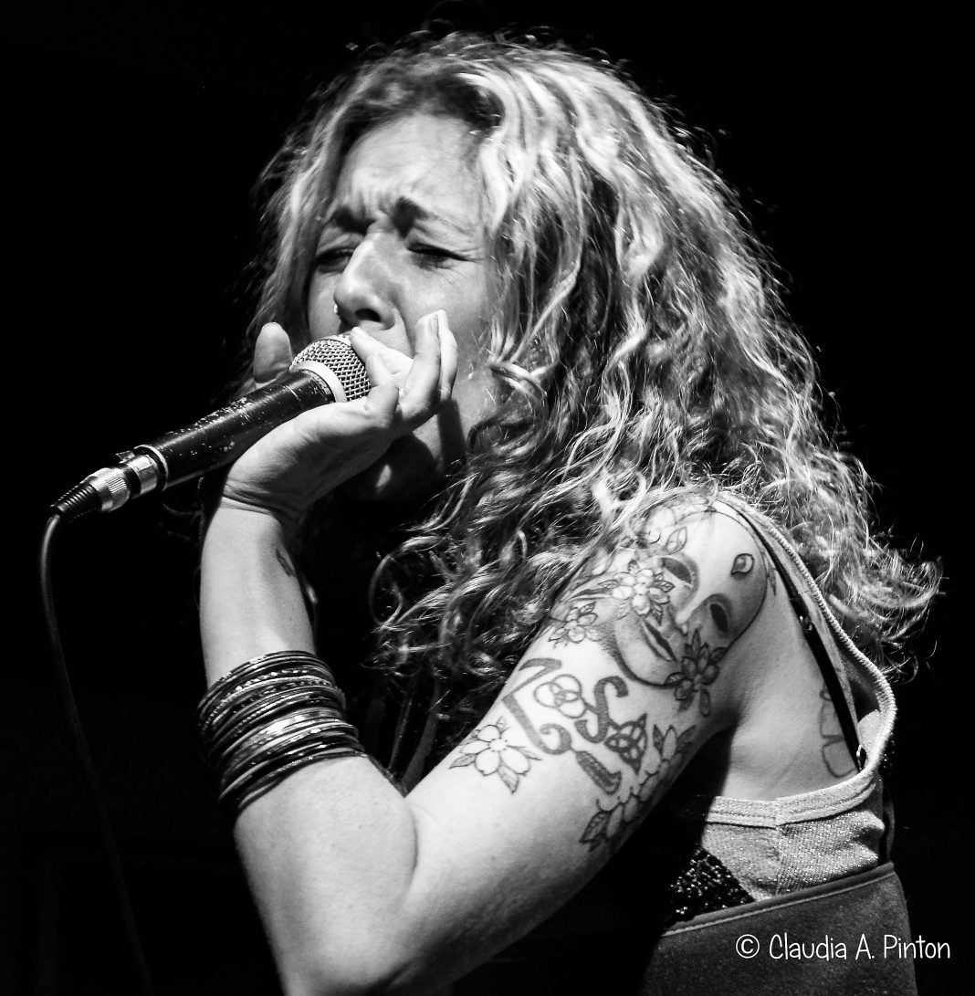 Claudia Angelica Pinton – Corde, tasti e vocihttps://www.exibart.com/repository/media/eventi/2018/09/claudia-angelica-pinton-8211-corde-tasti-e-voci-1068x1091.jpg