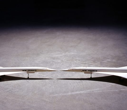 Ange Leccia – Girls, Ghosts and War Ange Leccia – Girls, Ghosts and War