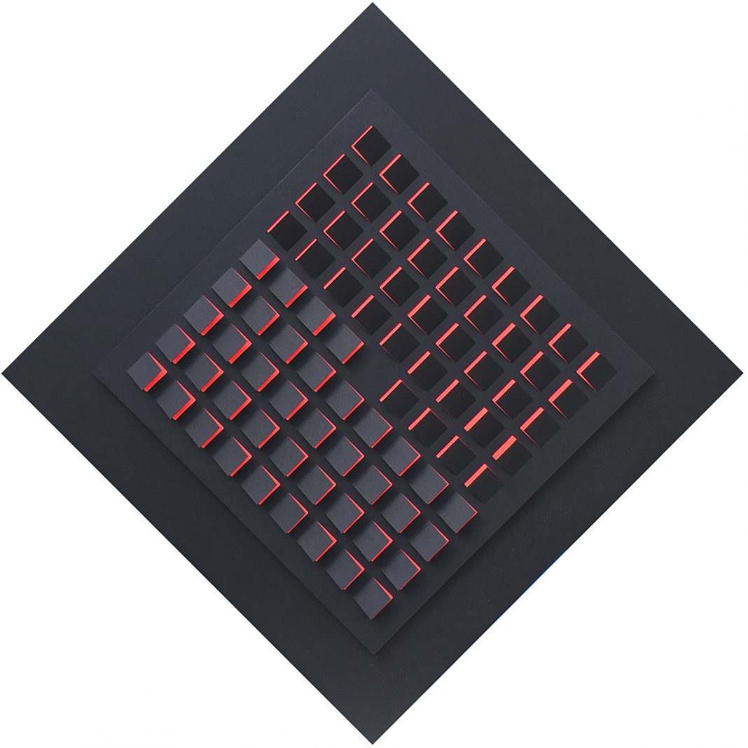 Claudio Rotta Loria – Superfici a interferenza luminosahttps://www.exibart.com/repository/media/eventi/2018/10/claudio-rotta-loria-8211-superfici-a-interferenza-luminosa-1068x1068.jpg