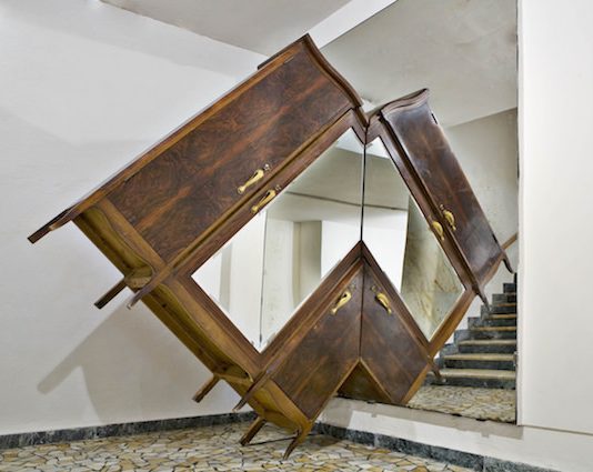 Jorge Macchi – Suspension Points