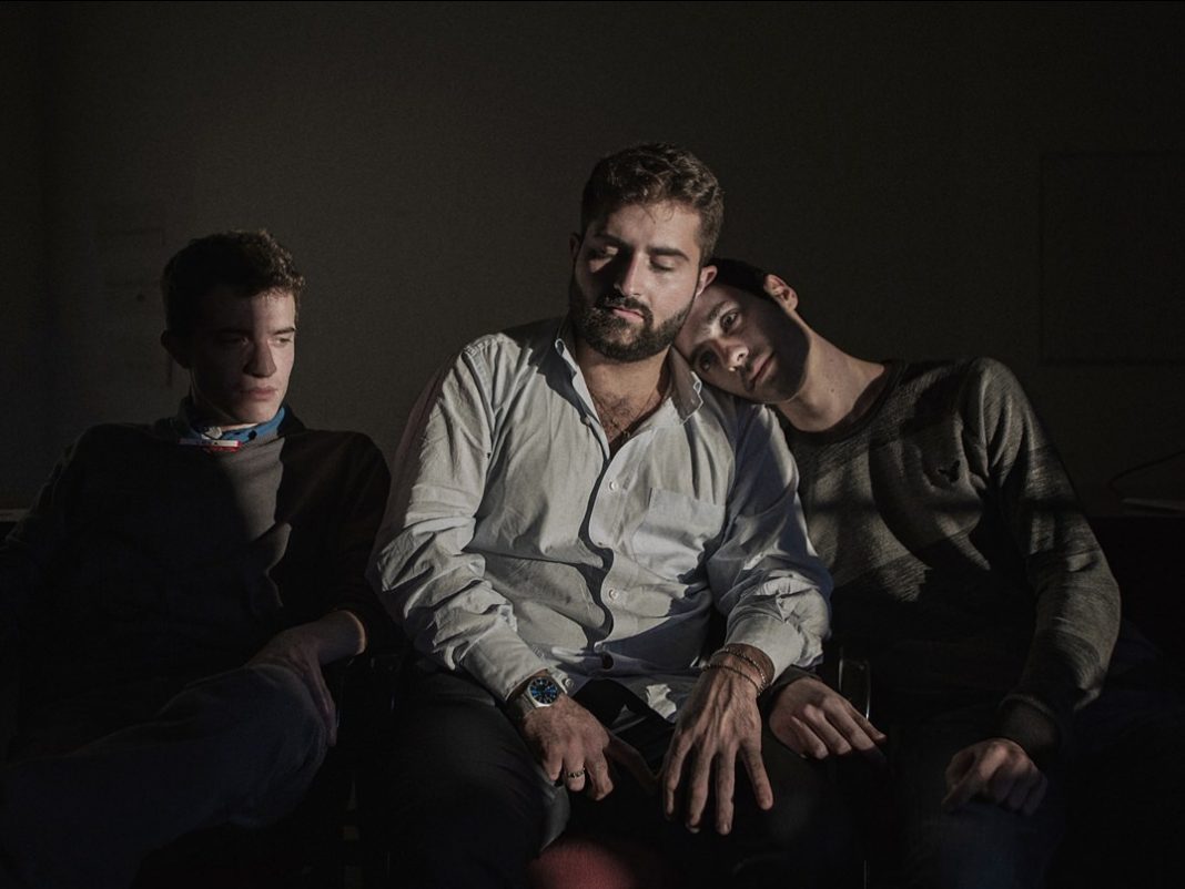 Simone Cerio  – Religohttps://www.exibart.com/repository/media/eventi/2018/10/simone-cerio-8211-religo-1068x802.jpg