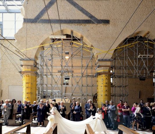 Ricostruzioni. Architettura, città e paesaggio nell’epoca delle distruzioni Ricostruzioni. Architettura, città e paesaggio nell’epoca delle distruzioni