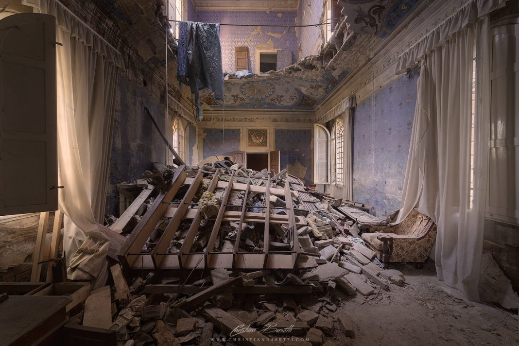 Christian Basetti – Anacronurbexhttps://www.exibart.com/repository/media/eventi/2018/12/christian-basetti-8211-anacronurbex-1068x712.jpg