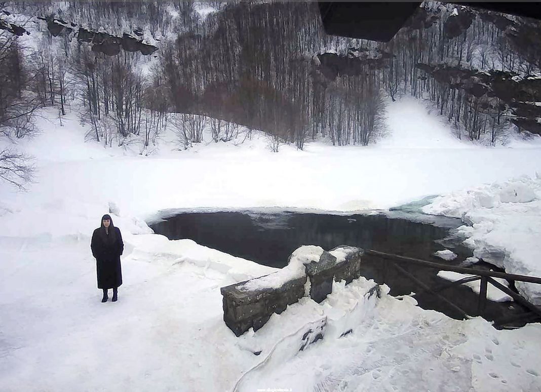 Irene Fenara – Distant eyeshttps://www.exibart.com/repository/media/eventi/2019/01/irene-fenara-8211-distant-eyes-1068x774.jpg