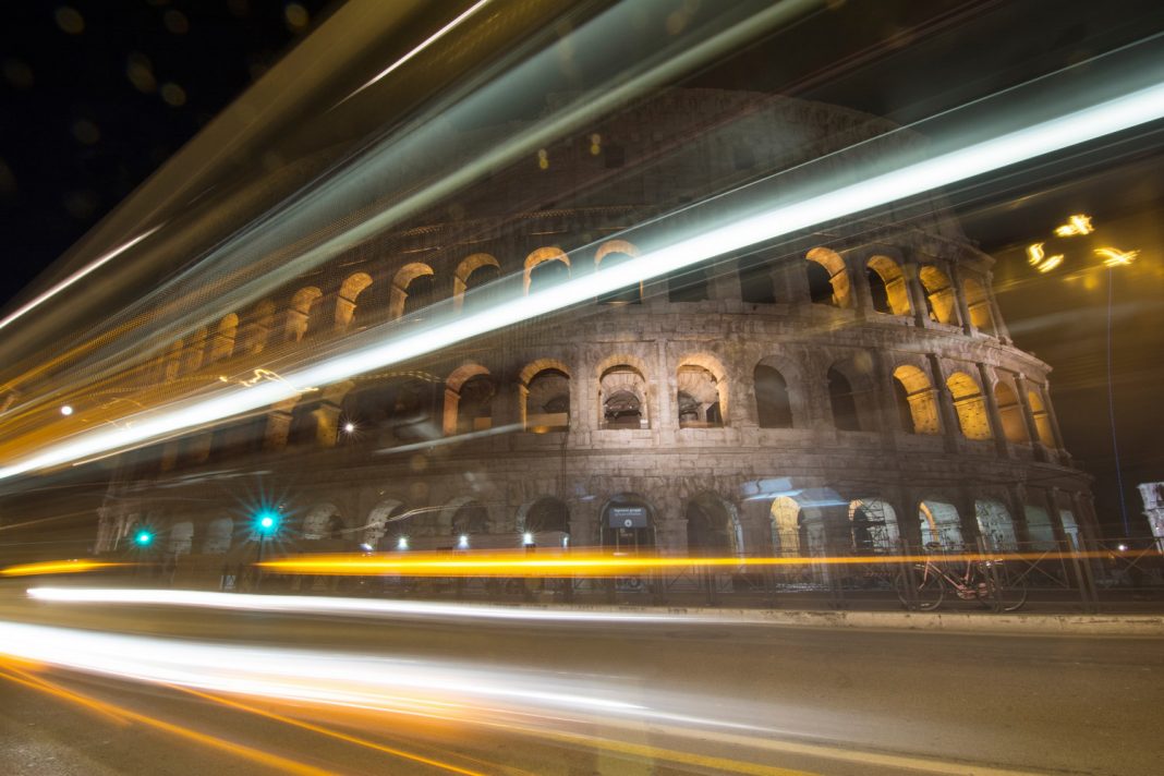 Alessandro Bianco / Federico Palmieri / Nicola Palmieri – Frammenti Urbanihttps://www.exibart.com/repository/media/eventi/2019/02/alessandro-bianco-federico-palmieri-nicola-palmieri-8211-frammenti-urbani-1068x712.jpg