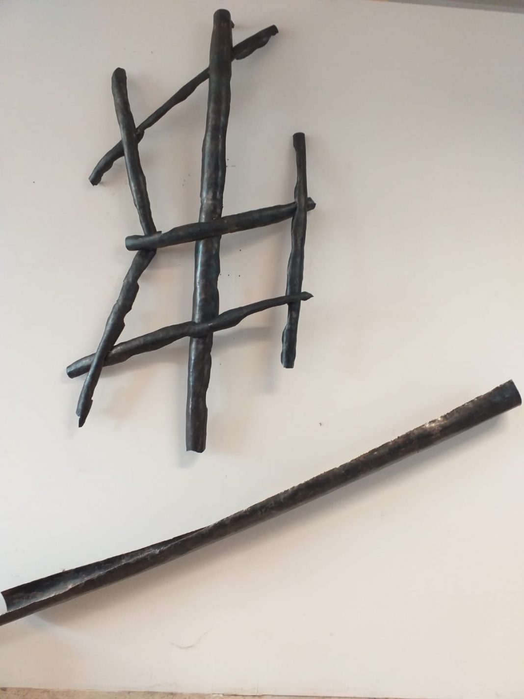 Ernesto Porcari – Sculture e disegni 2014-2019https://www.exibart.com/repository/media/eventi/2019/03/ernesto-porcari-8211-sculture-e-disegni-2014-2019-2-1068x1424.jpg