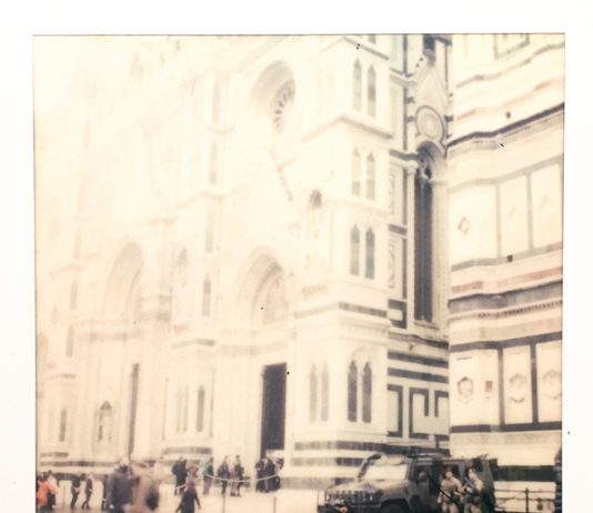 Leonardo Santetti – Frammenti, nel tempo, sospesi. A Polaroid exhibition