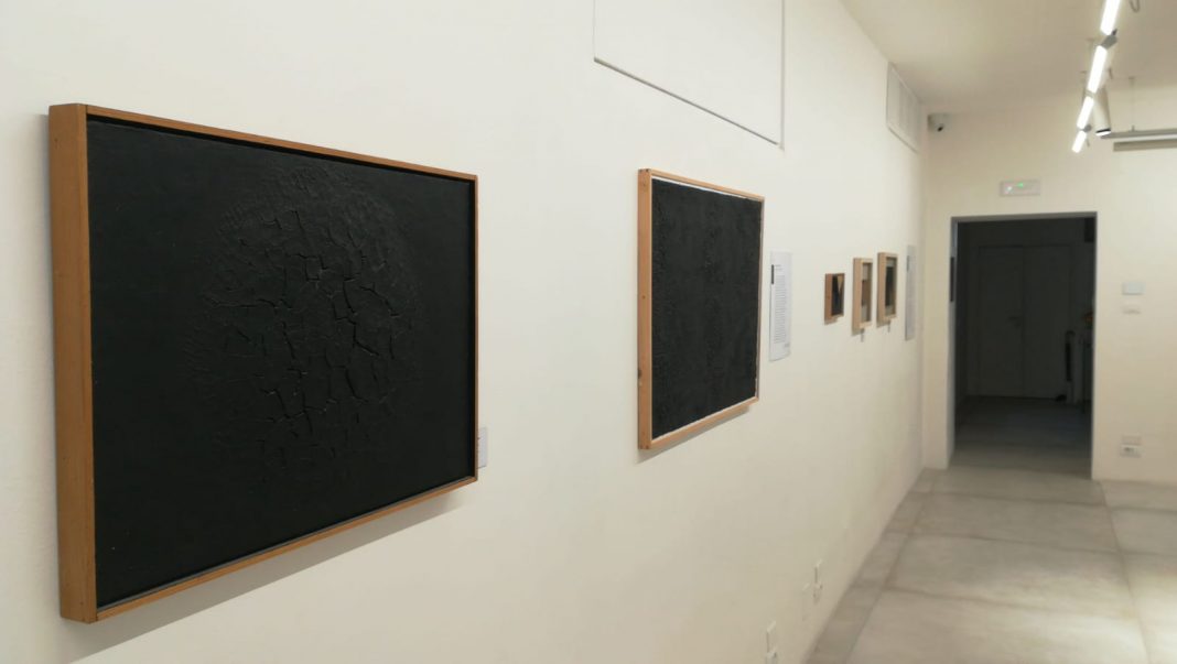 Burri come Burrihttps://www.exibart.com/repository/media/eventi/2019/05/burri-come-burri-1068x603.jpg